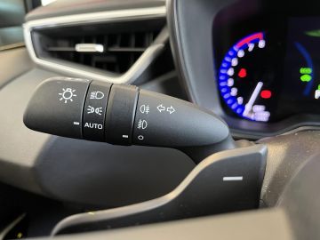 Toyota Corolla Touring Sports
